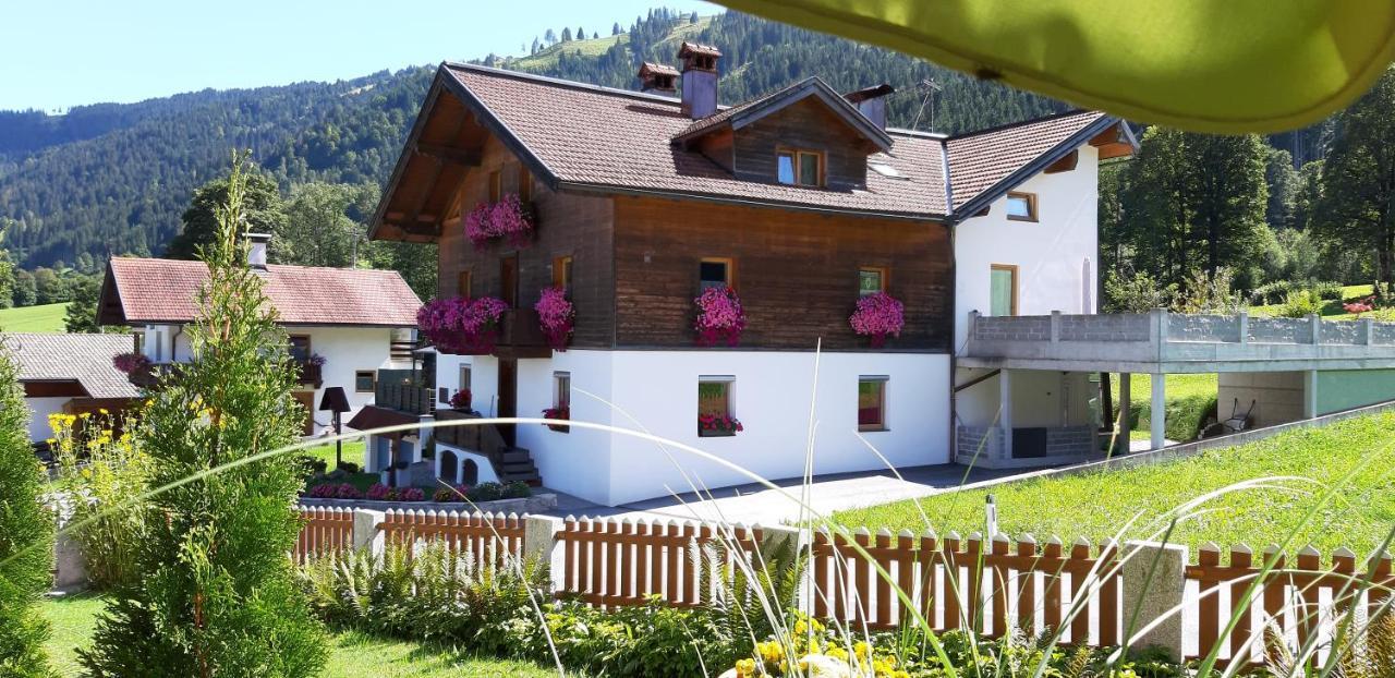 Ferienwohnung Neuheim Niederau Exterior foto