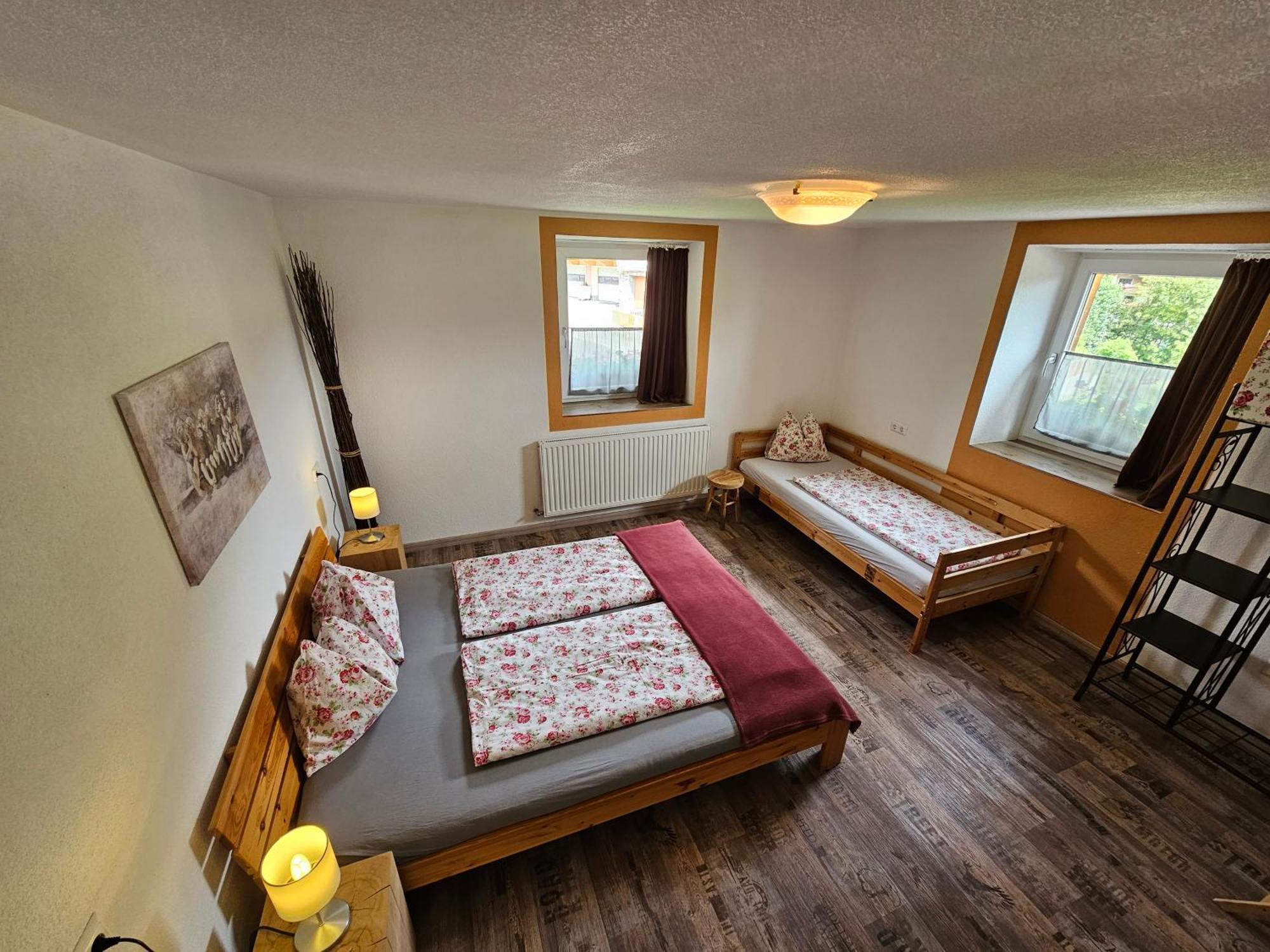 Ferienwohnung Neuheim Niederau Exterior foto
